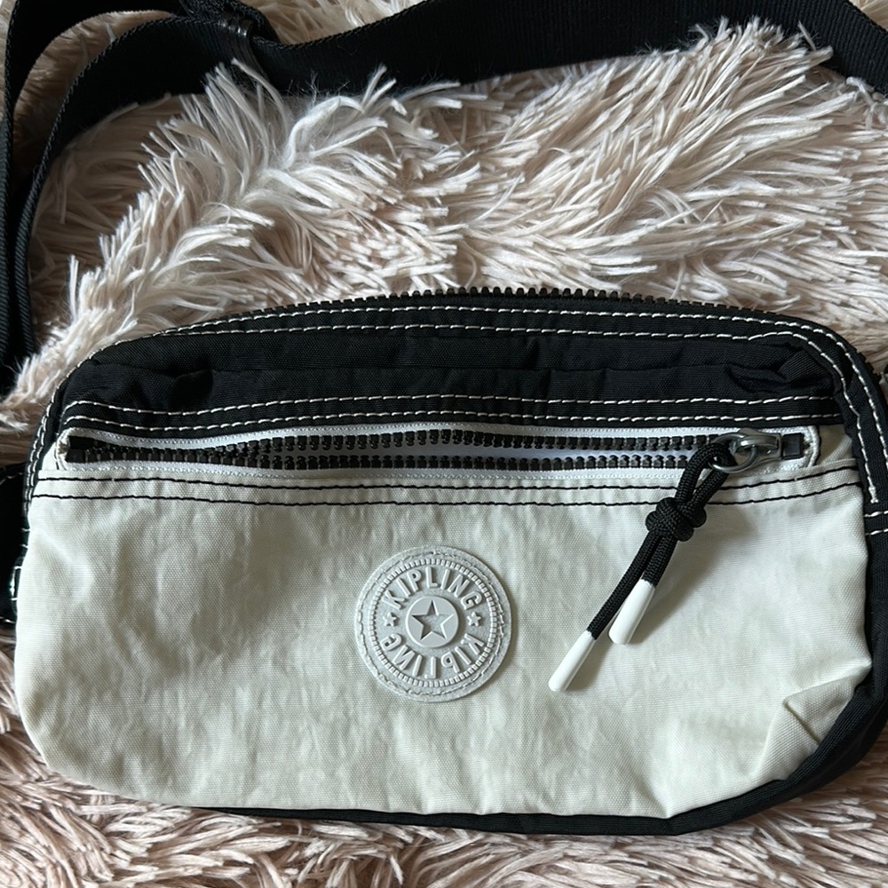 Kipling Ivory and Ebony Bag
